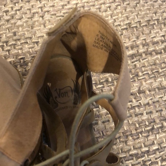 Von Dutch Tightenup heeled sandal Sz 6.5 - Picture 3 of 9